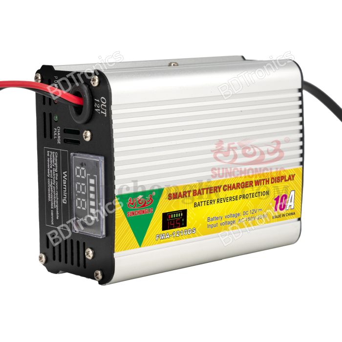 Digital 12V 10A Car Solar Autorickshaw Lead Acid Battery Charger with