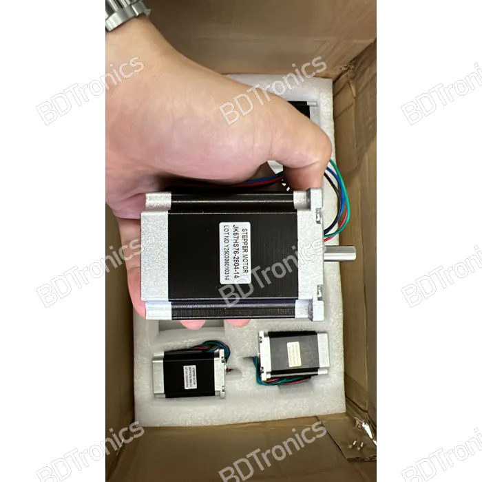 スルーボールネジステッピングモーター 57EAB56-1210-300 1.6v 1.3N